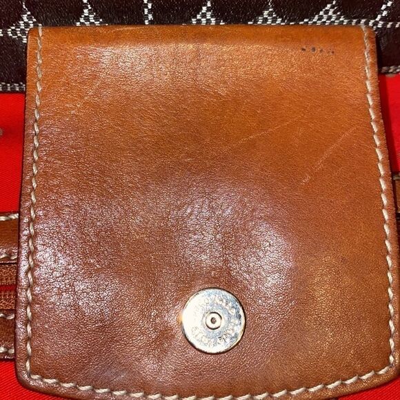 Kate Spade Classic Noel 'Tracy' Bucket Tote - Picture 7 of 14